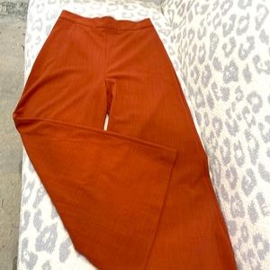 BCBG Mazazria wide leg pants in size Medium